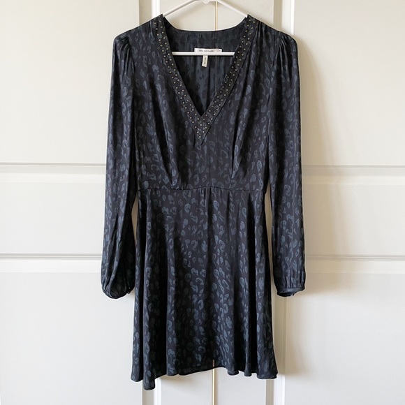 Avec Les Filles Leopard Print Blue & Black Long Sleeve Mini Dress Size XS - Picture 7 of 11